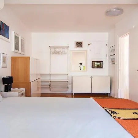 Apartamento Plum Guide - Read All About It *